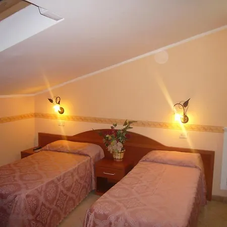 Altieri Hotel 3*